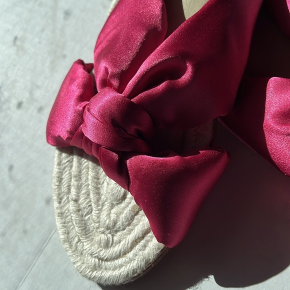 NWT Seychelles leather and raffia flat sandals with bright pink padded bow - Picture 3 of 3